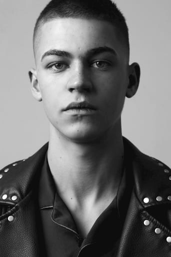 Image de Hero Fiennes Tiffin