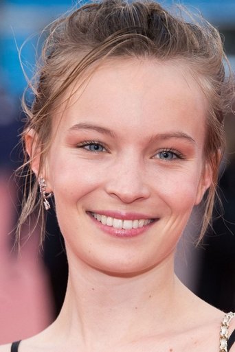Image of Diane Rouxel