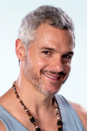 Image of Ricardo Fernández