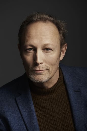 Image of Lars Mikkelsen