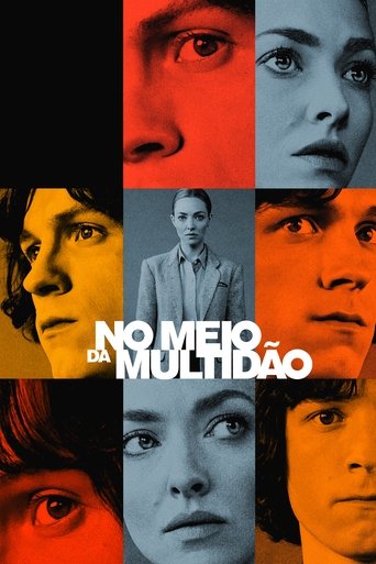 No Meio da Multidão