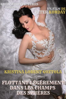 Flottant légèrement dans les Champs des Sphères