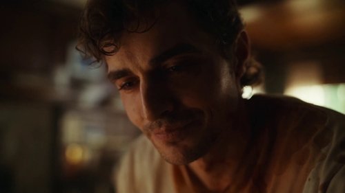 Capture of Together: Juntos hasta la muerte