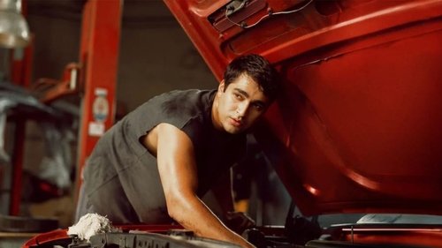 Capture of Un hombre abandonado (Metruk Adam) (2025)
