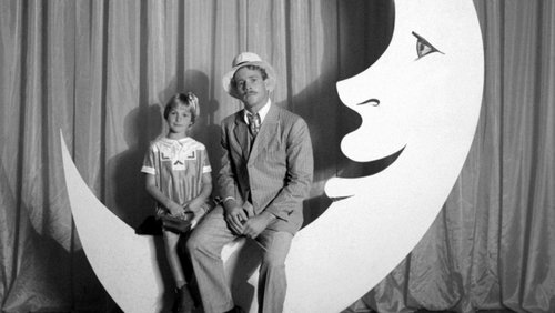 Paper Moon