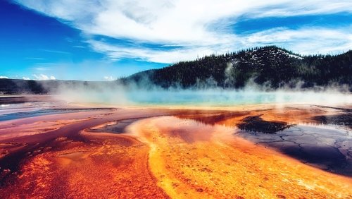 Adventure Yellowstone