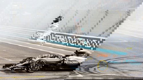 F1 2016 Official Review