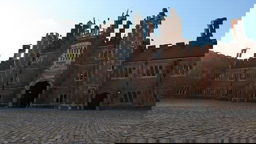 Secrets of the Manor House