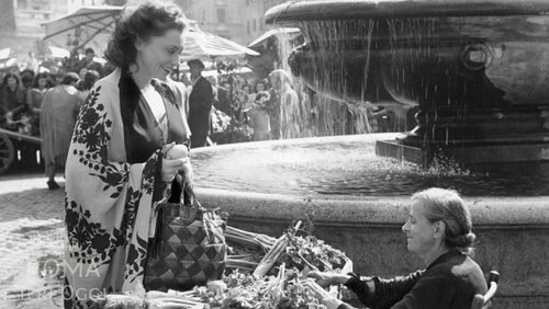 The Peddler and the Lady