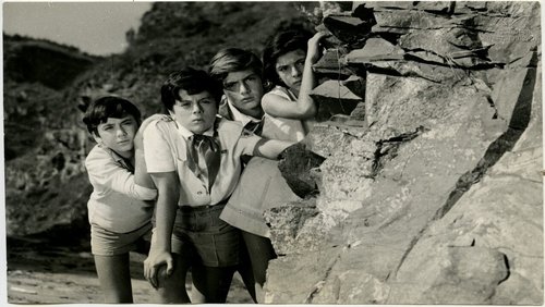 Seekers of the sunken city