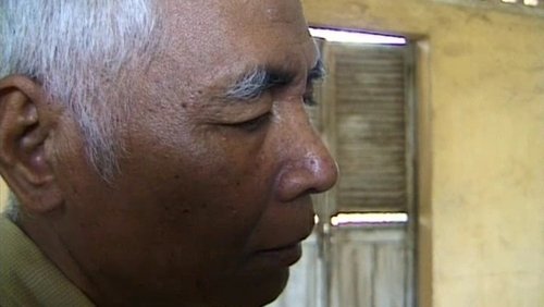 S21: The Khmer Rouge Killing Machine