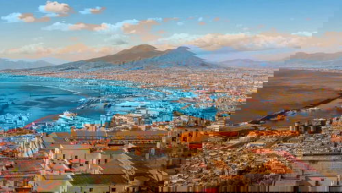 Baie de Naples, la colère des volcans
