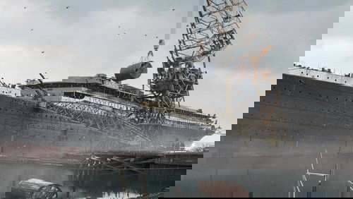 Titanic: Building the World's Largest Ship