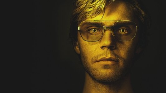 Dahmer – Quái Vật: Câu Chuyện Về Jeffrey Dahmer