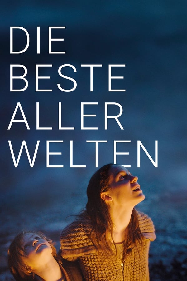 Helga ist eine Mutter, die mit einem Drogenproblem zu kämpfen hat. Sie versucht die Sucht vor ihrem siebenjährigen Sohn Adrian weitestgehend zu verheimlichen. Der Junge hat tatsächlich keine schlechte Kindheit. Er ist ein ehrgeiziger Schüler und kommt auch mit dem Lebensgefährten seiner Mutter gut zurecht. Doch es ist nur eine Frage der Zeit, wie lang seine Mutter ihr Geheimnis vor der Außenwelt verbergen kann