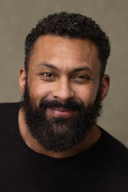 Imagen de perfil de Chi Lewis-Parry