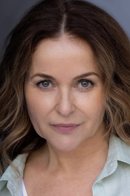 Imagen de perfil de Julia Sawalha
