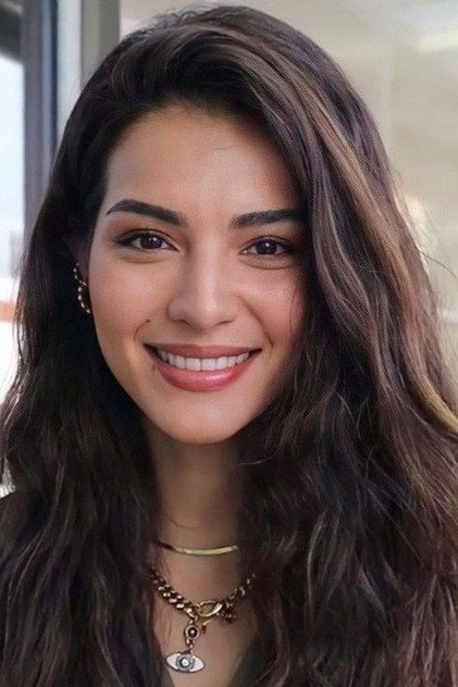 Imagen de perfil de Melisa Aslı Pamuk