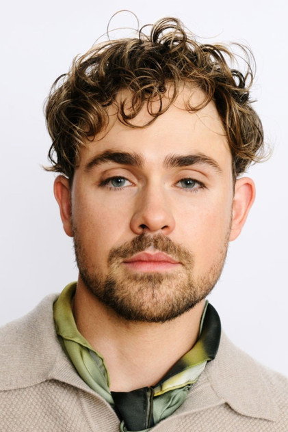 Imagen de perfil de Dacre Montgomery
