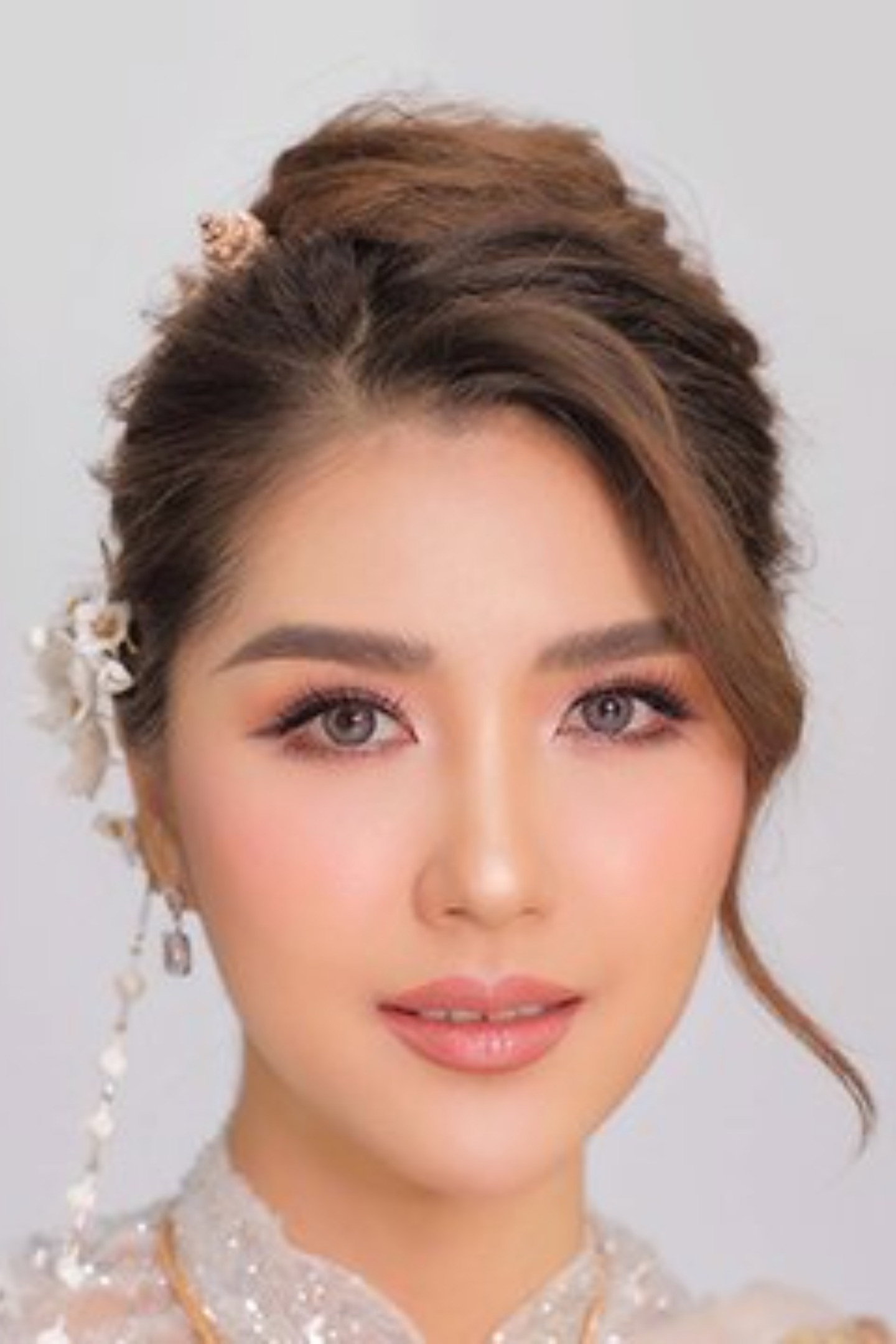 กมลรัตน์ ปรือทอง