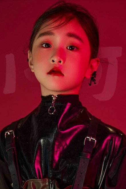 权美妮