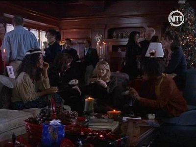 A still from Old Acquaintance