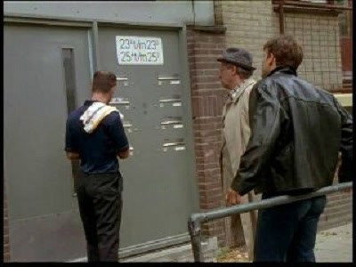 A still from De Cock en de moord op de Rode Roos