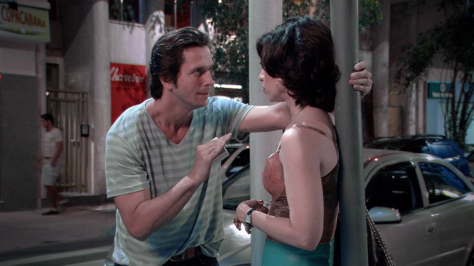 A still from Fátima celebrates her Wax Wedding anniversary and Sueli has a relapse