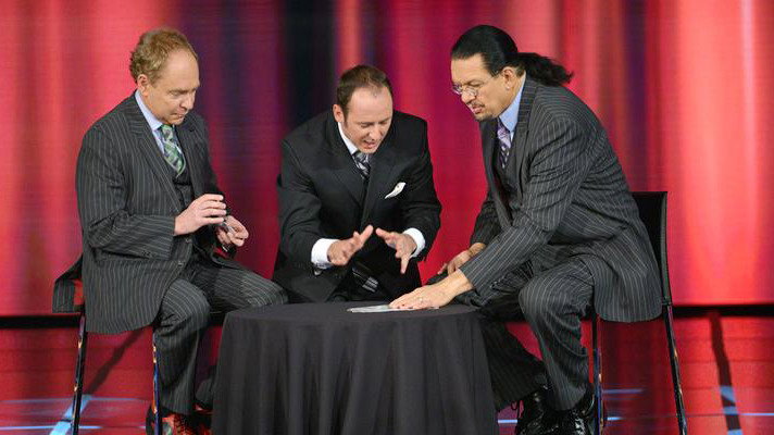 A still from Penn's Favorite Card Trick