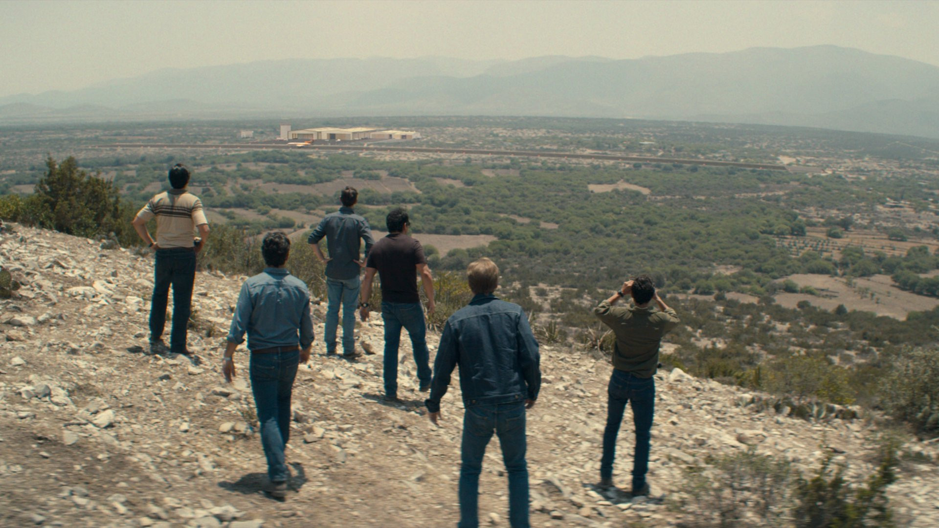 A still from El Dedazo