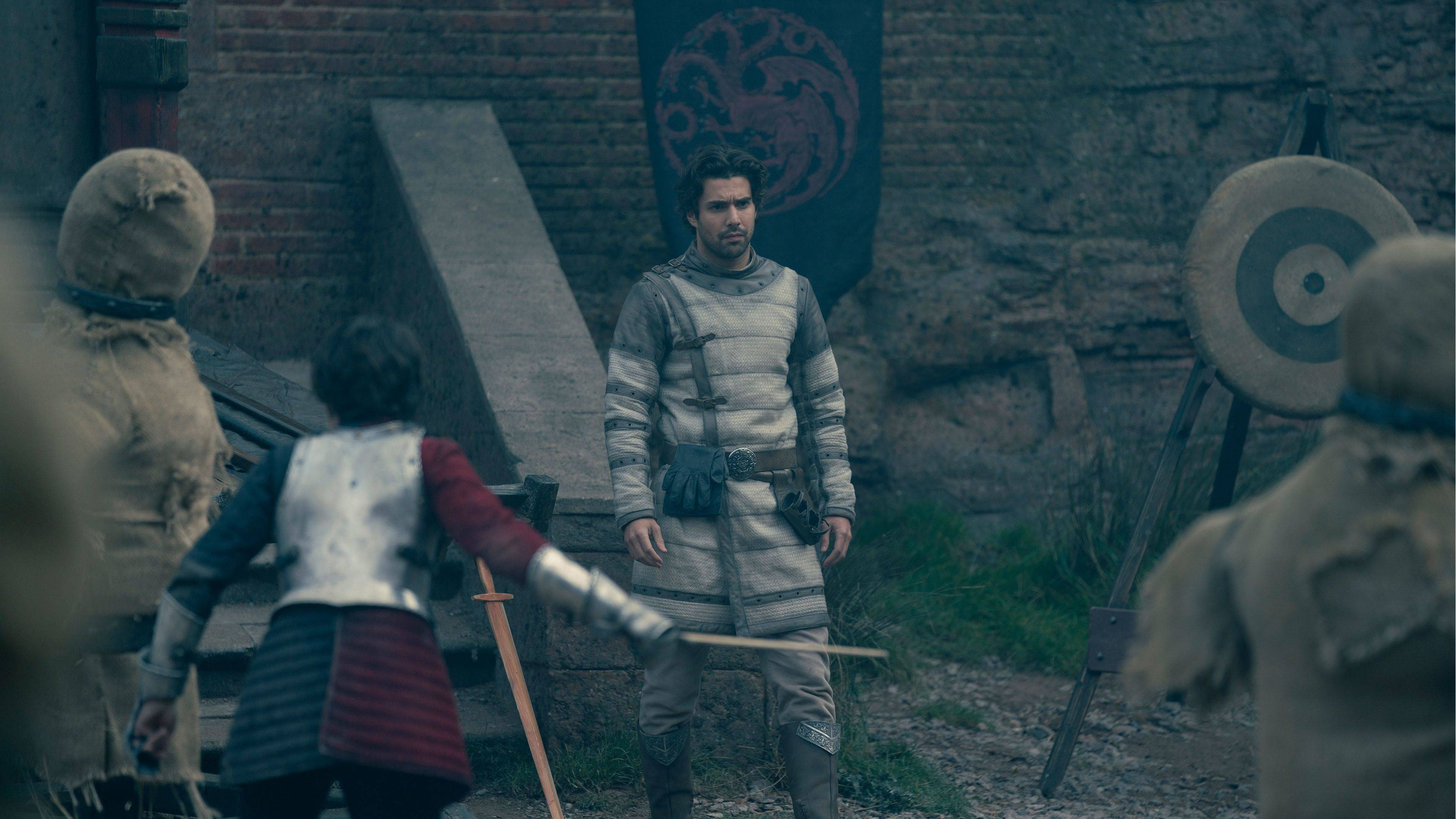 A still from The House That Dragons Built S1 E6