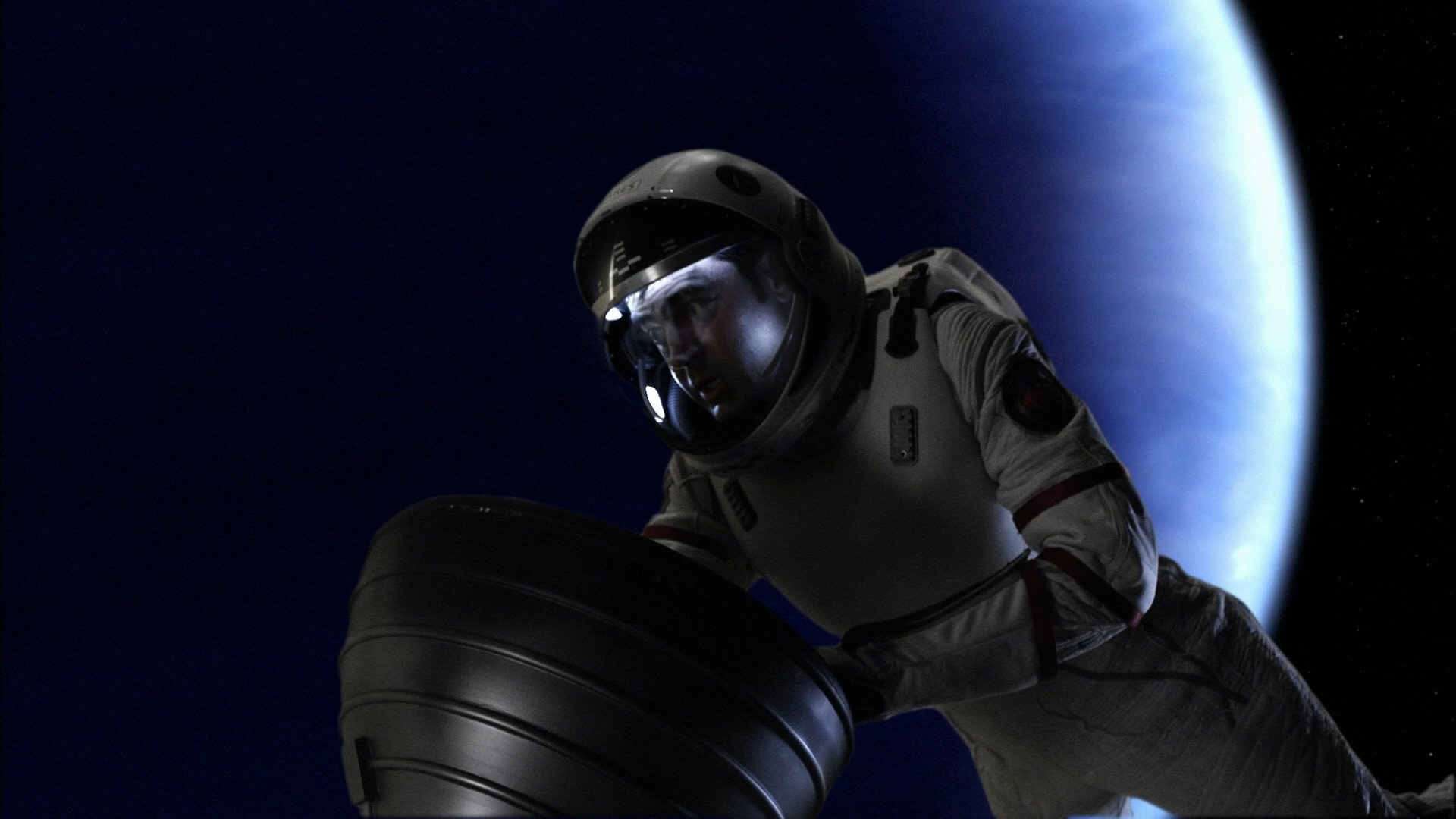 A still from Pilot