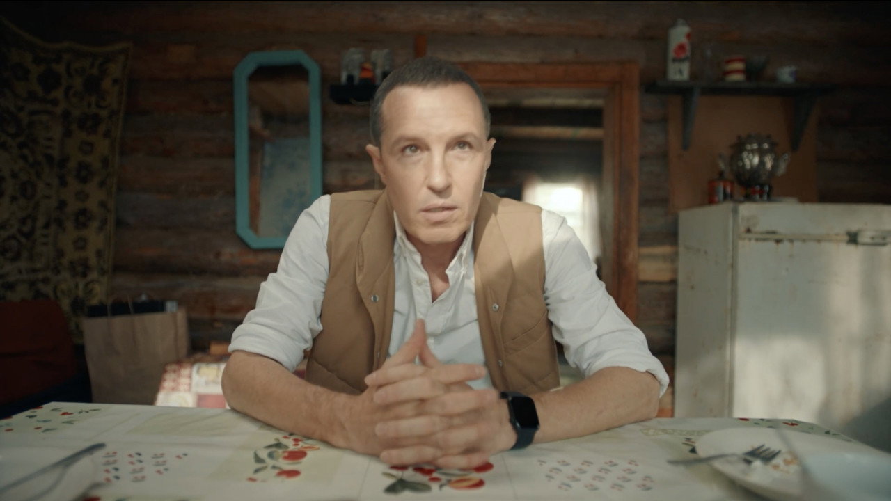 A still from Episode 1