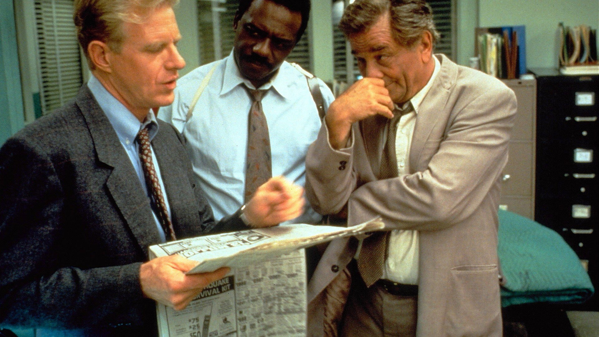 A still from Undercover