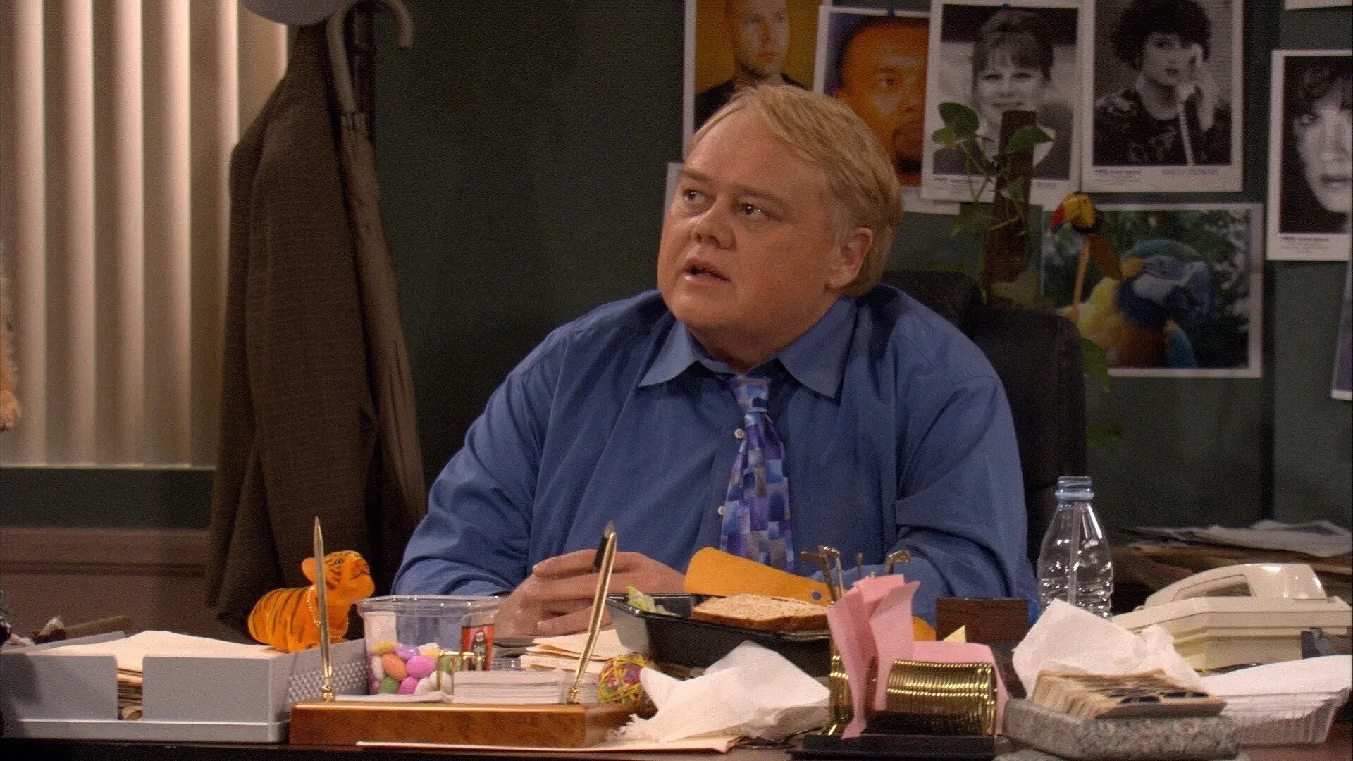A still from The Big Credit Check Episode