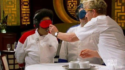 A still from 8 Chefs Compete