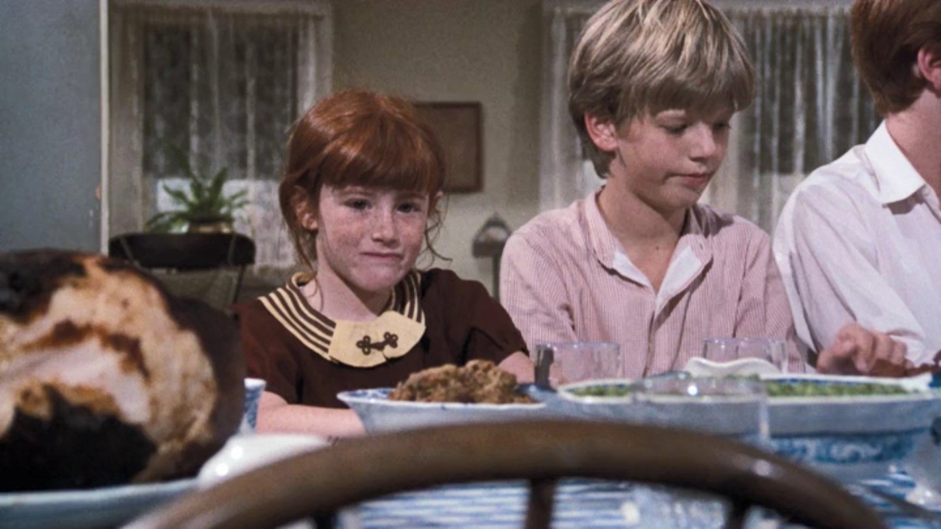 A still from The Thanksgiving Story
