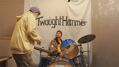 A still from TwaüghtHammër