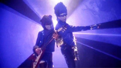 A still from Party Tonight - TV Version