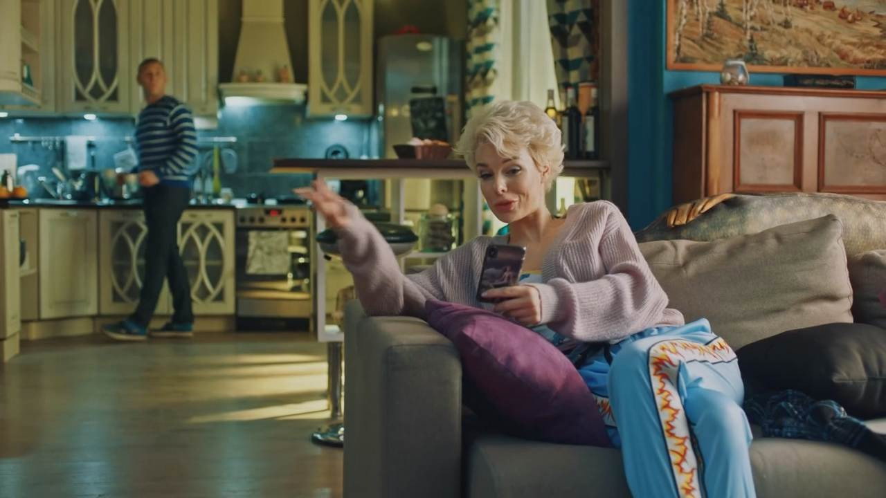 A still from Episode 5