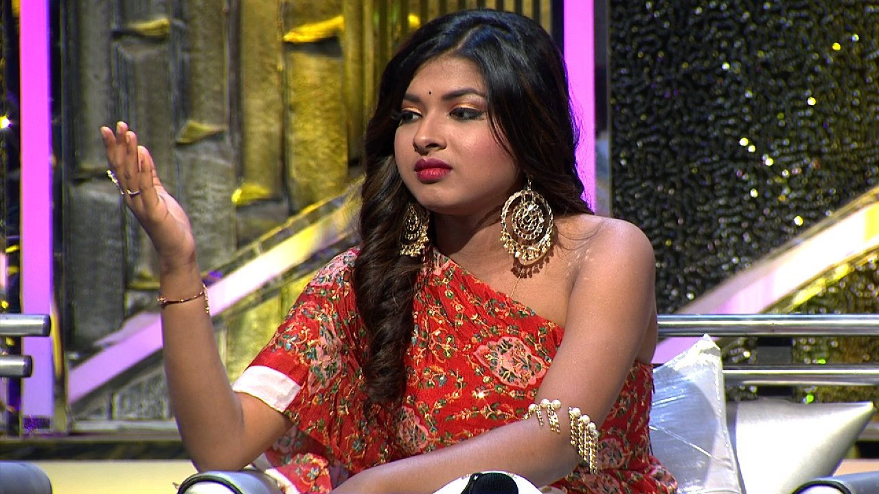 A still from Agli Peedhi Ki Pehli Seedhi