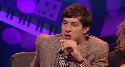 A still from Mark Ronson, Adele, Jamie Reynolds, Ralf Little, Tim Minchin