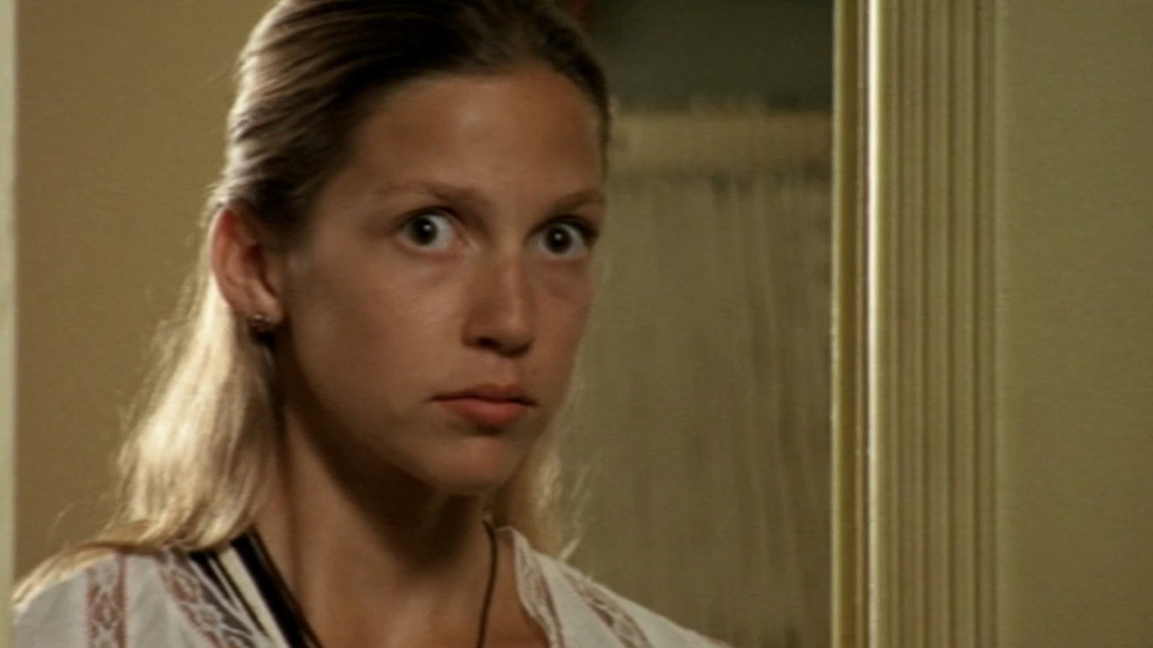A still from Father Figure (1)