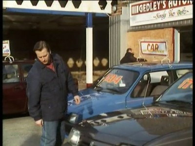 A still from On the Autofront