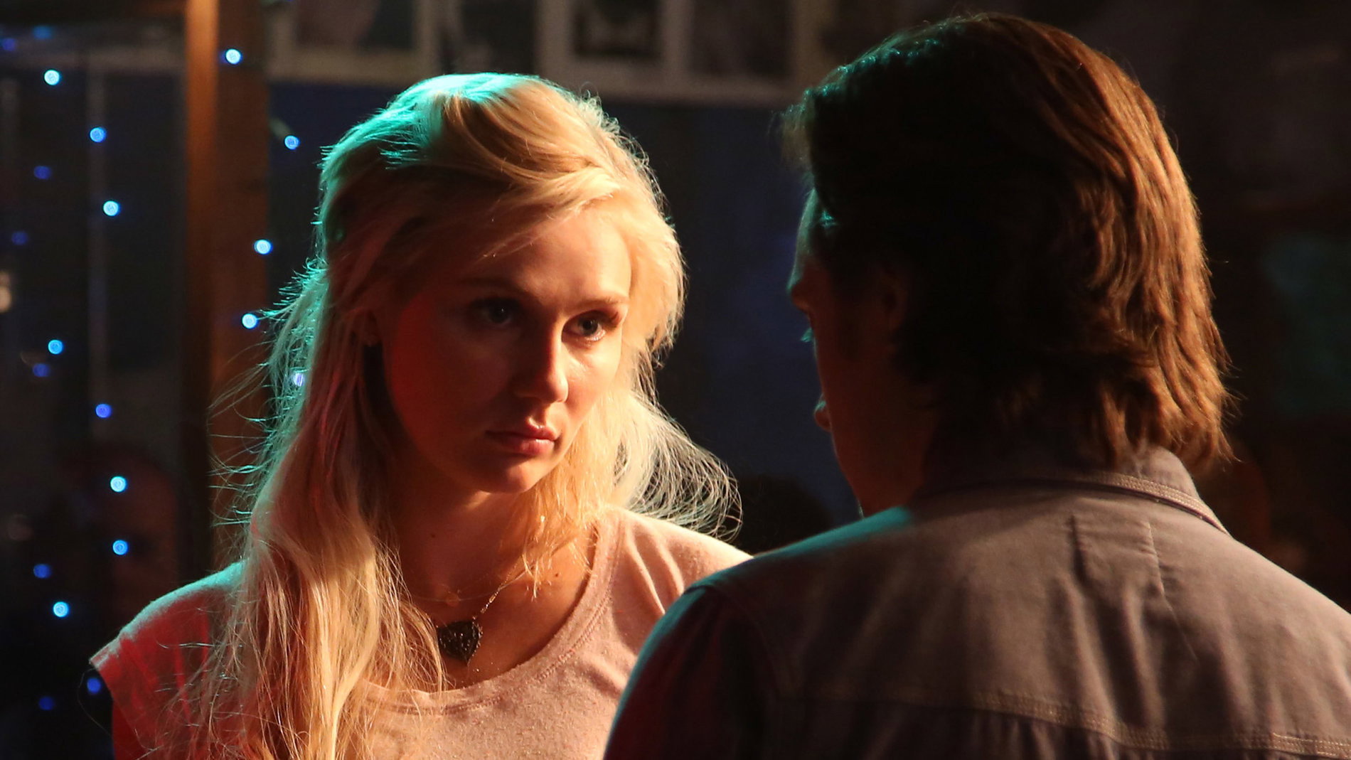 A still from I Fall to Pieces