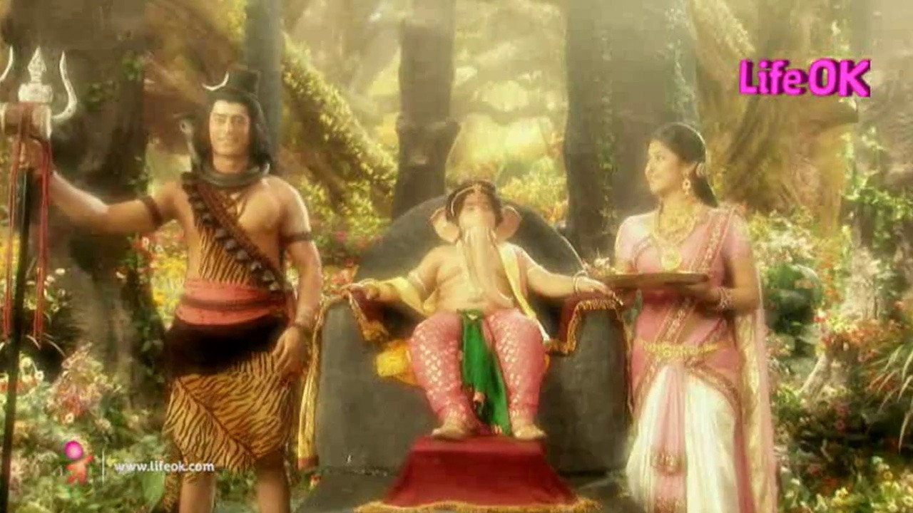 A still from Parvati names her son Vinayak