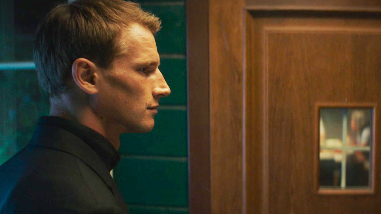 A still from Episode 8