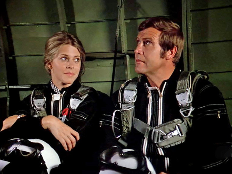 A still from The Return of the Bionic Woman (2)