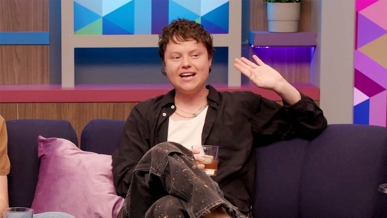 A still from Who Threw Pretzels at a Couple Having Sex?