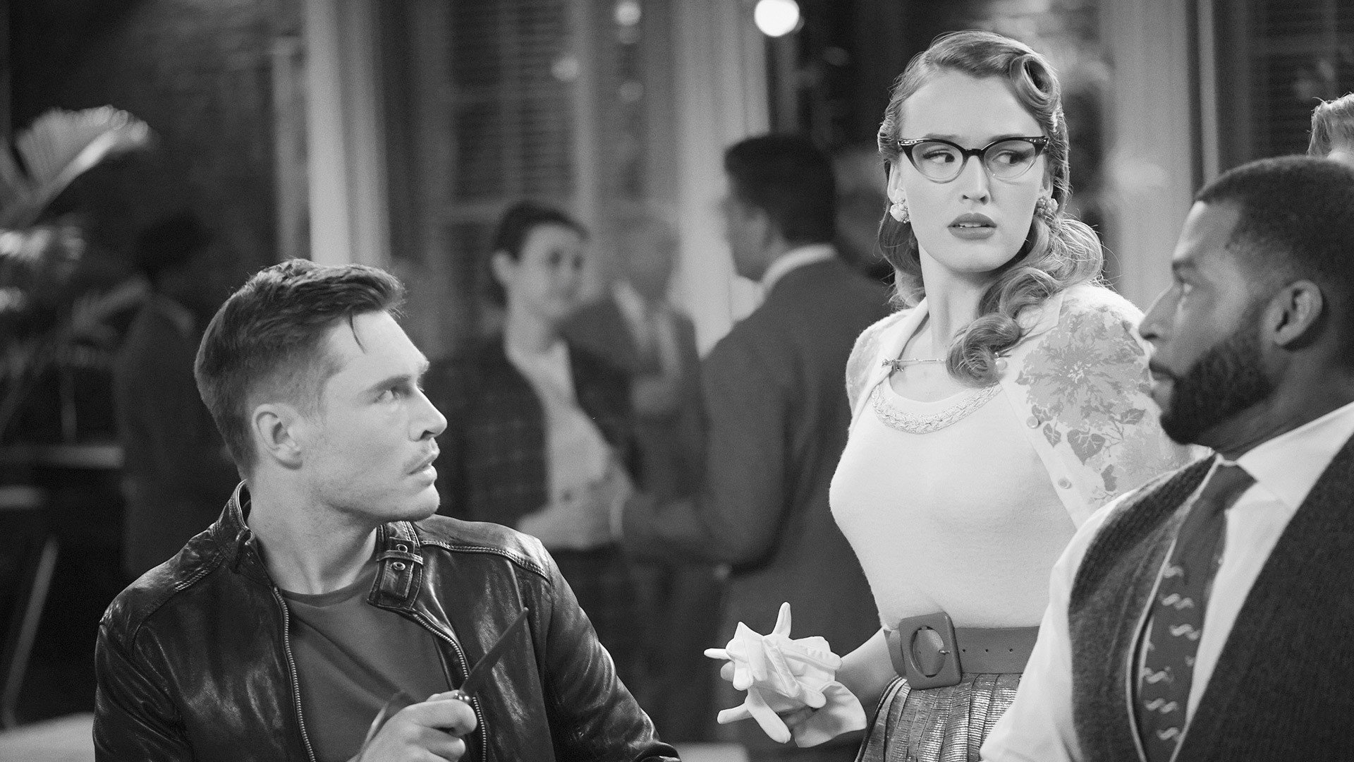 A still from Everybody Loves The Carringtons